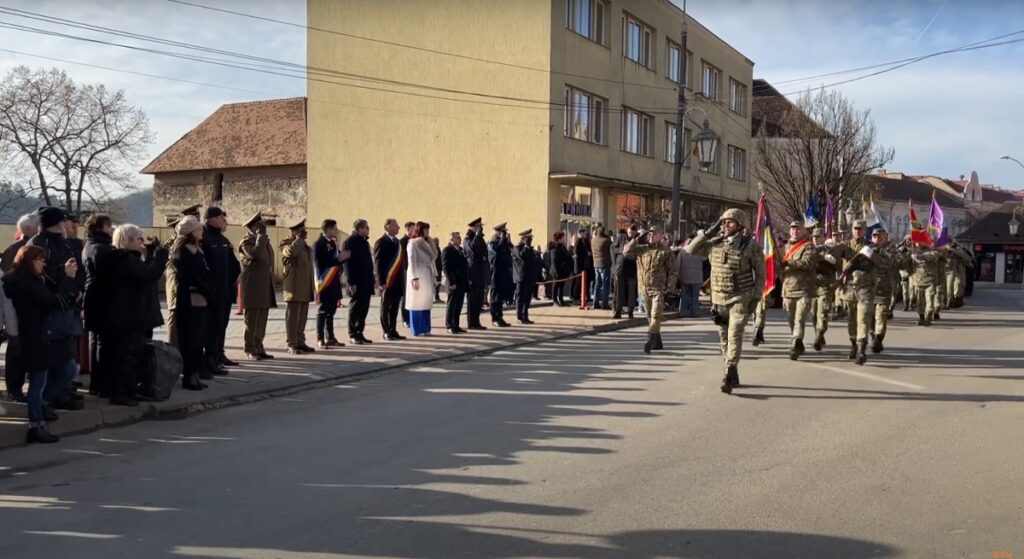 Defilarea gărzii de onoare de Ziua Naționala in Simleu Silvaniei